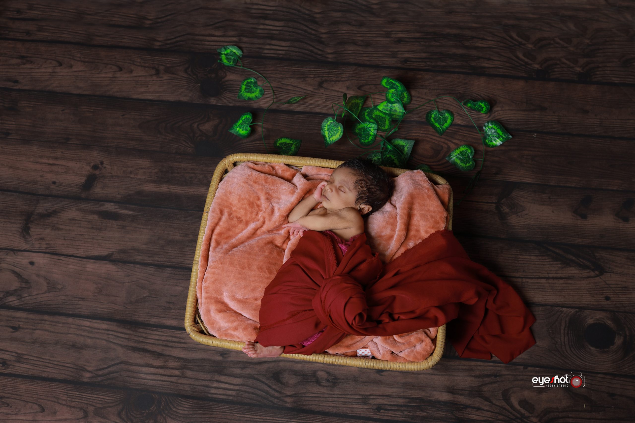 newborn photoshoot, newborn photography, best new born photographer Kerala, new born photo shoot, new born photography, newborn photography specialist, new born photoshoot Edapal, newborn photography Malappuram, new born photographer Kerala